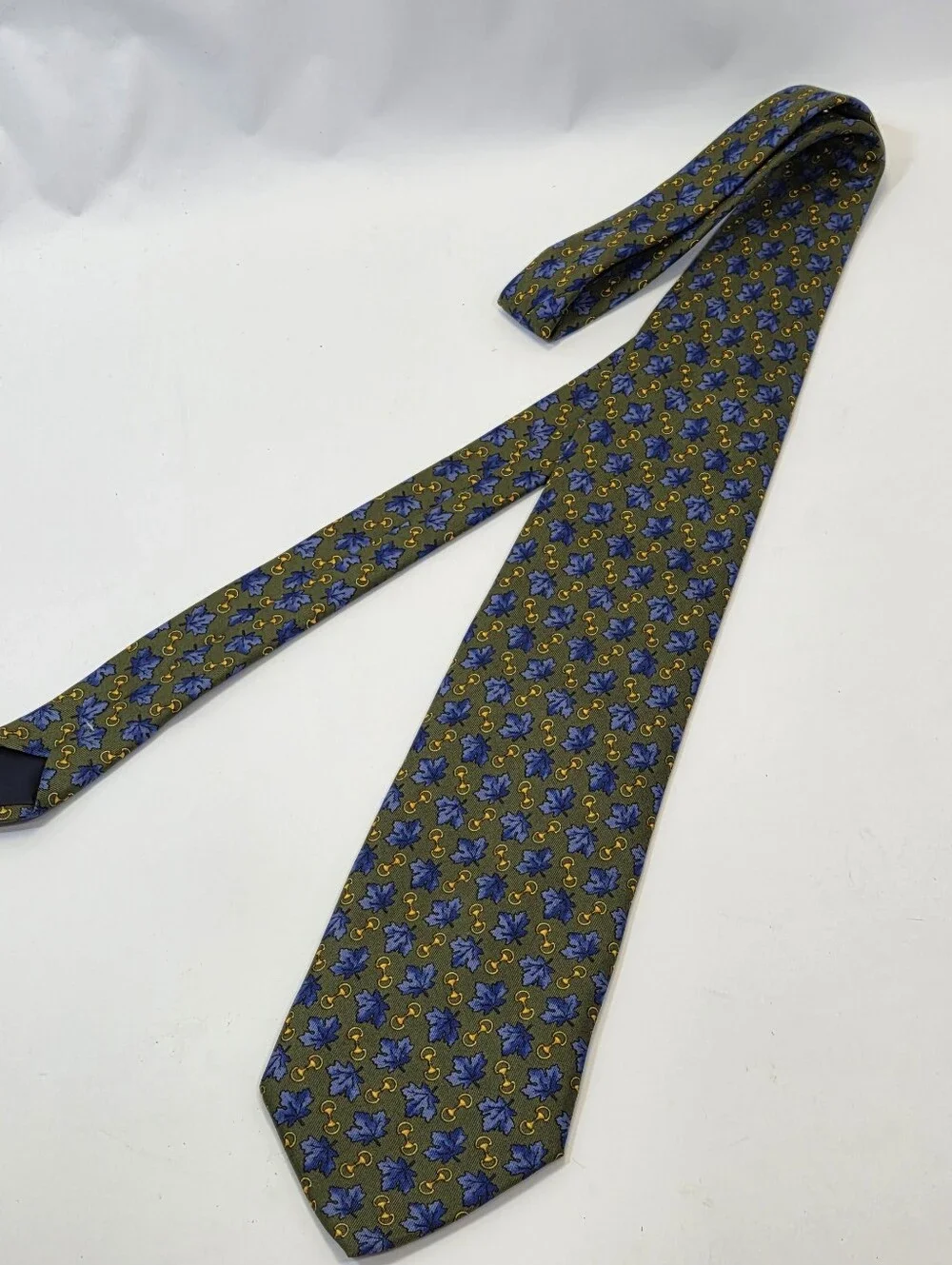 Roxy Italy 100% Silk Blue Maple Leaf Horse Bit Tie